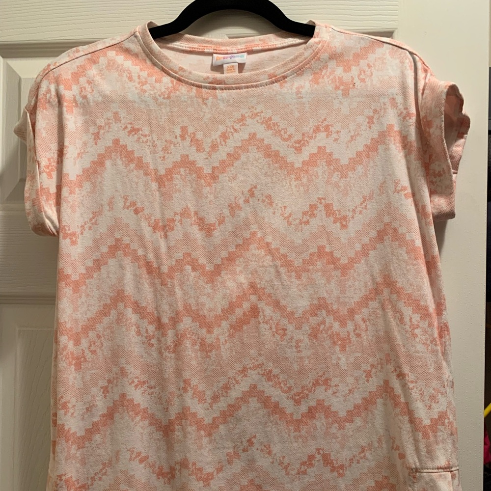 XXS Leah lularoe shirt